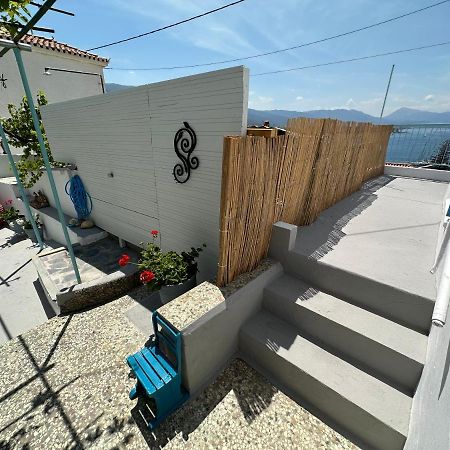 Brinia Cosy Apartment Poros Town Zewnętrze zdjęcie