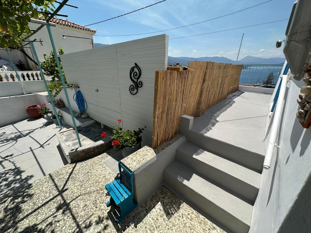 Brinia Cosy Apartment Poros Town Zewnętrze zdjęcie